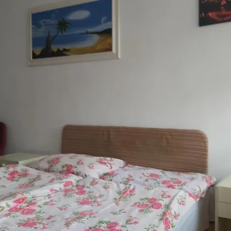 Privát Ján Apartman *